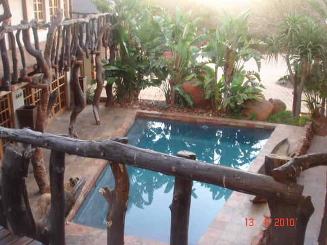 לינה וארוחת בוקר גאבורון Mokolodi House מראה חיצוני תמונה